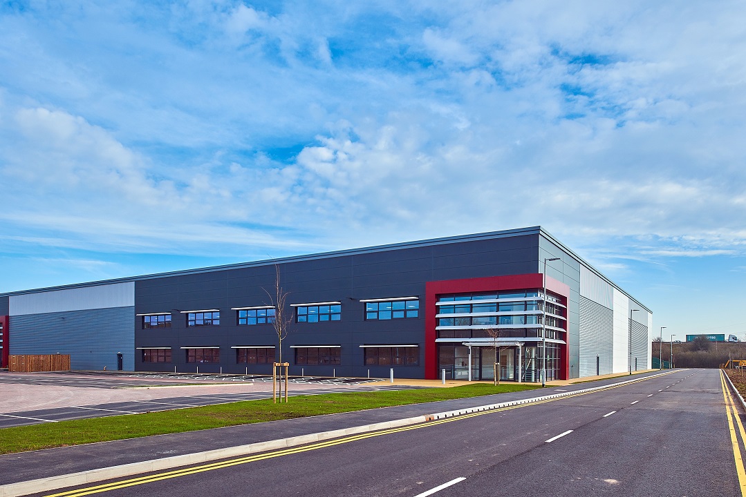 Logicor secures two long-term leases with Super Smart Service