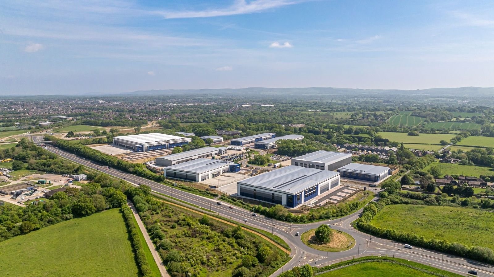 Panattoni continues to support EVRi’s expansion with fourth UK logistics facility at Panattoni Park Burgess Hill