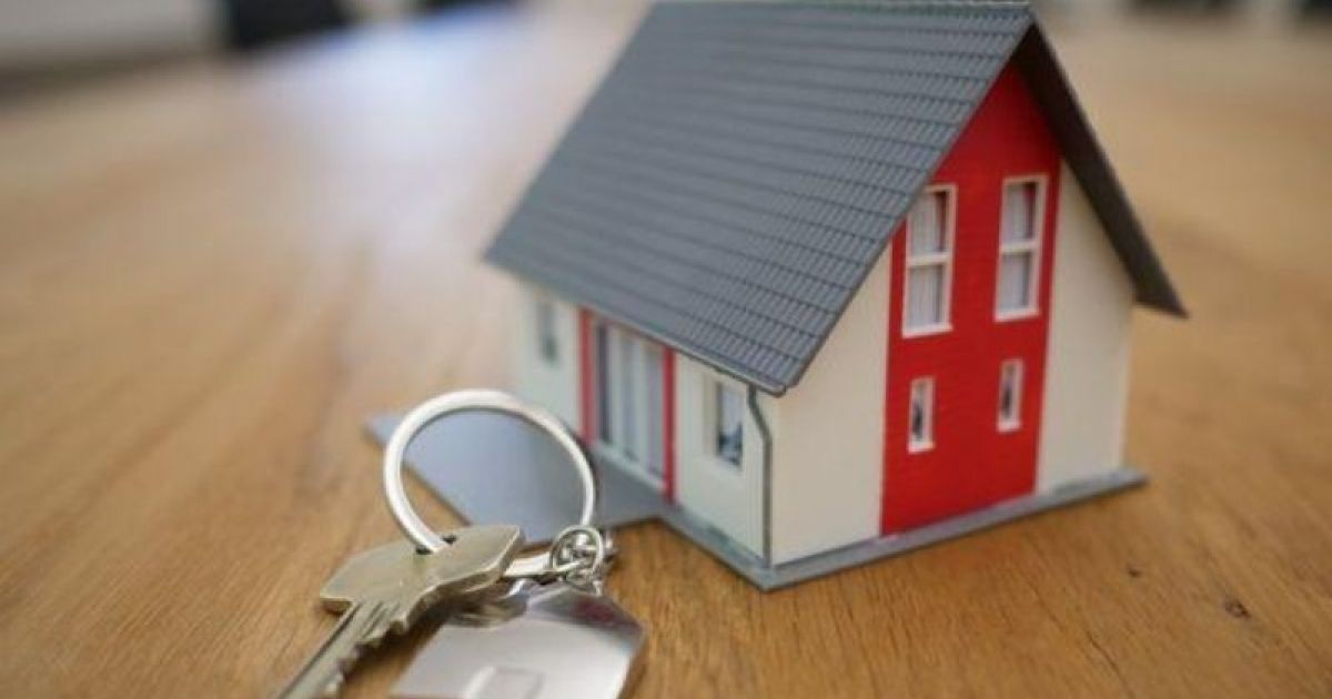 Number of properties coming to market "falls by 21%"