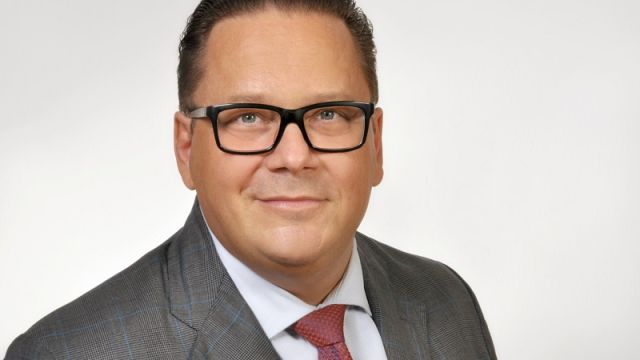 HEAD OF DIGITAL INNOVATION AT CBRE JOINS EVANA AG 